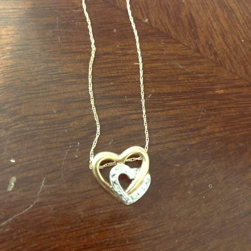 10k gold heart necklace with diamond flakes